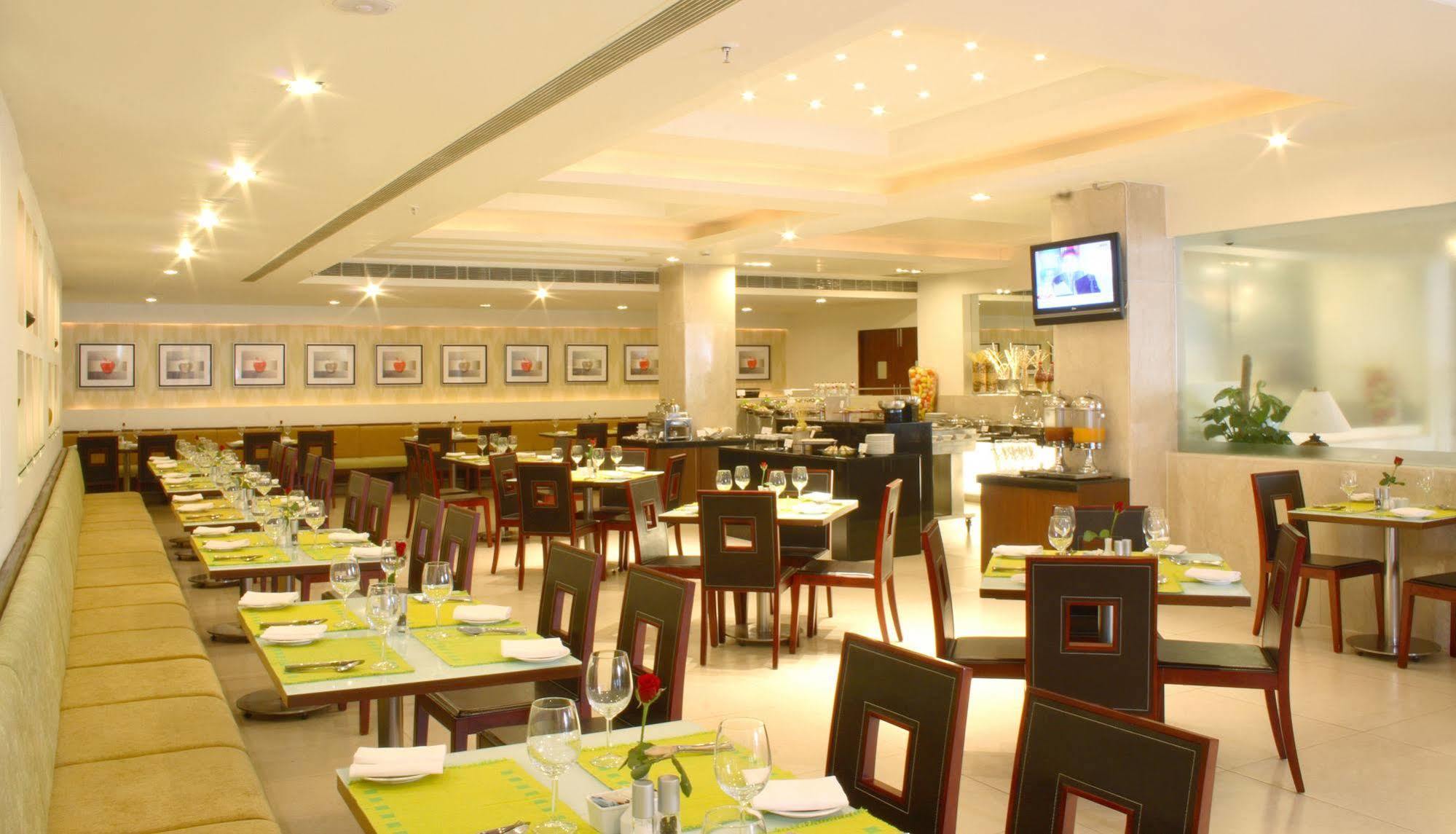 Hampshire Plaza Hotell Hyderabad Eksteriør bilde