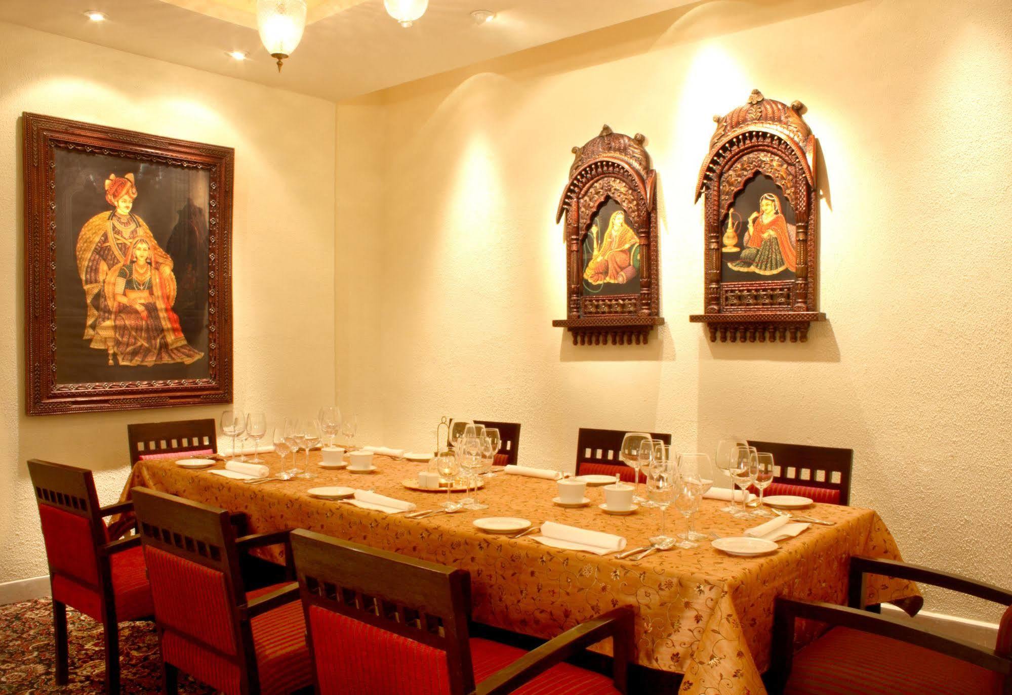 Hampshire Plaza Hotell Hyderabad Eksteriør bilde