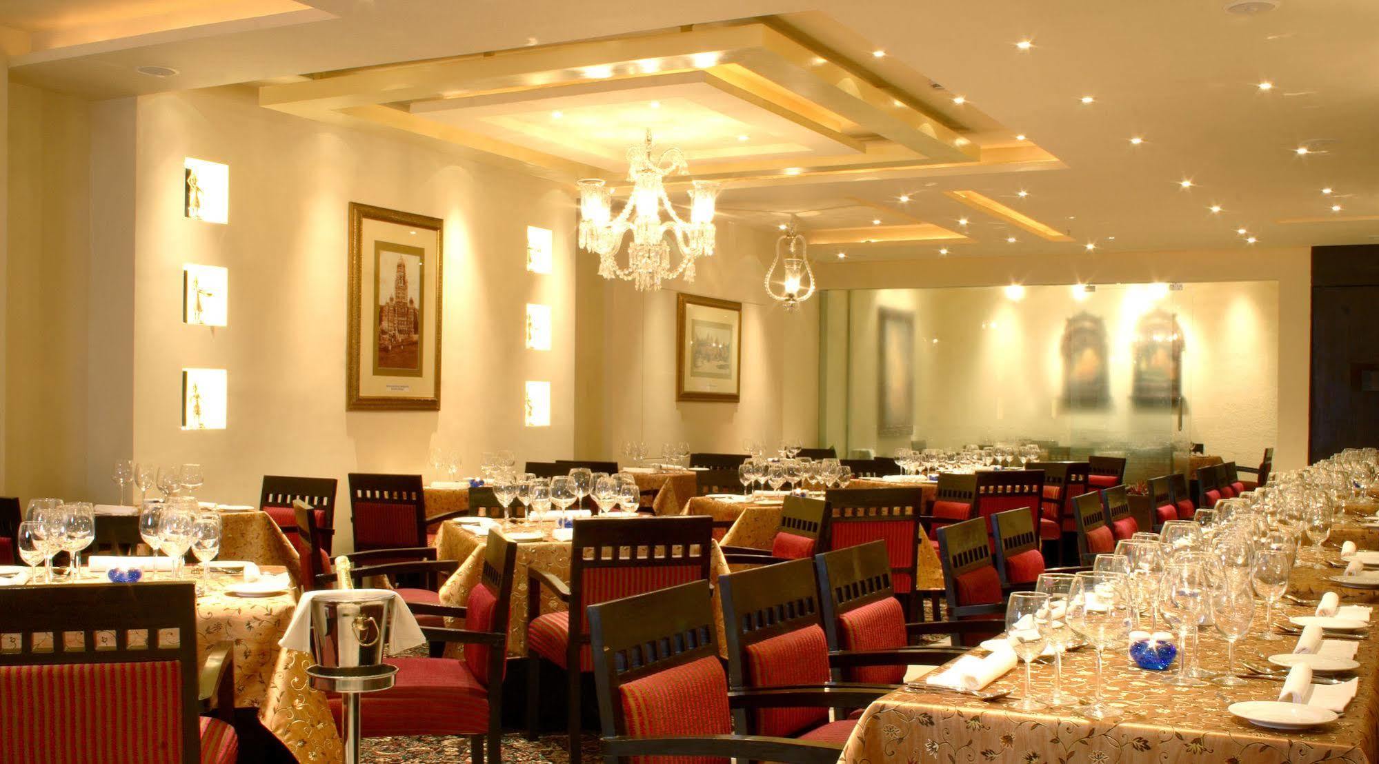 Hampshire Plaza Hotell Hyderabad Eksteriør bilde